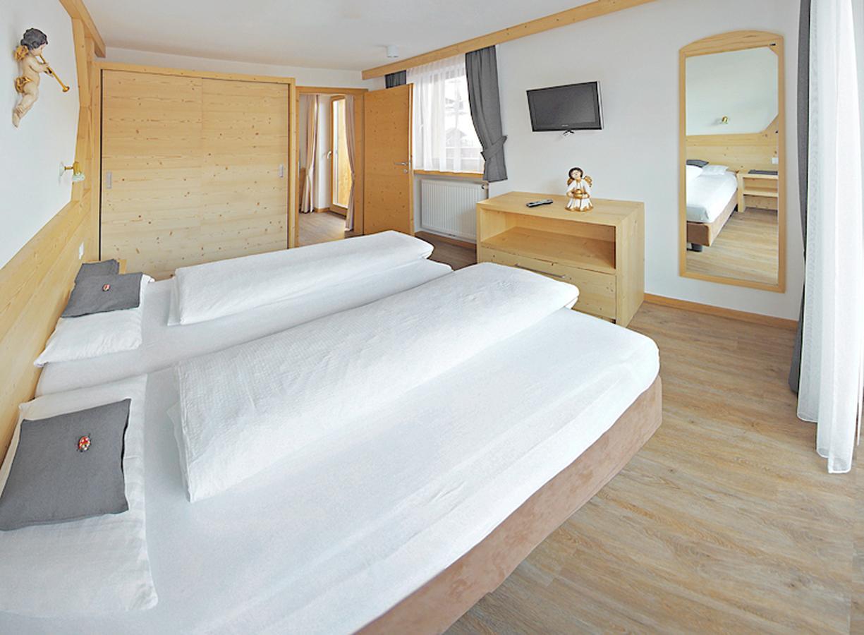 Apartments Chalet Ciufdlton 콜포소 외부 사진