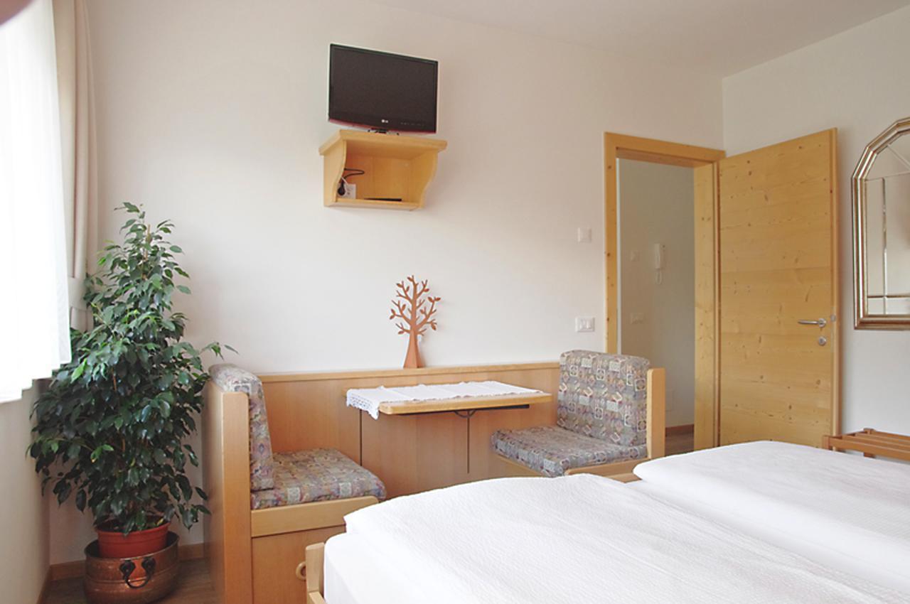 Apartments Chalet Ciufdlton 콜포소 외부 사진